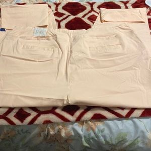 Brand new cropped pants never worn